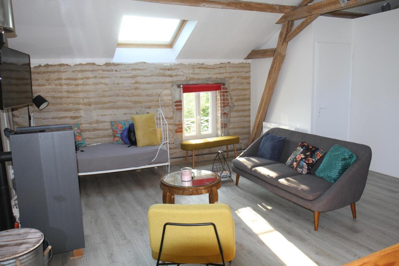Gite Calme Et Cosy, Toutes Commodites Et Tourisme Vigny-les-Paray Exteriör bild
